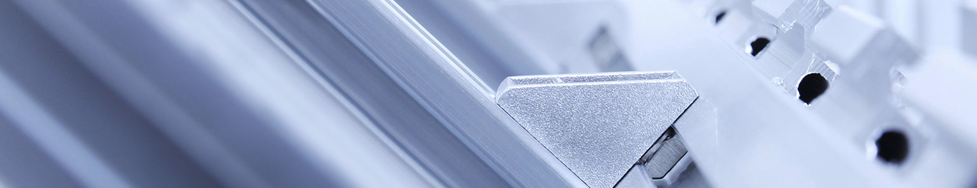 鋁合金線槽-江陰市德鋁金屬制品有限公司